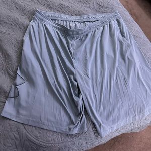 Light Gray shorts for men - Under Armour: XXL